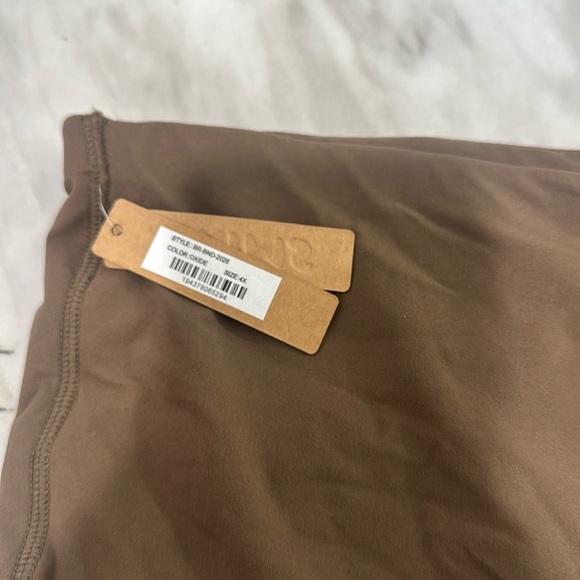SKIMS Brown  BANDEAU 4 - Picture 6 of 7